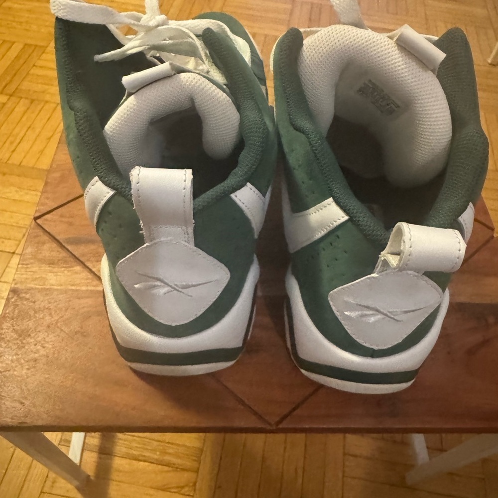 Reebok Kamikaze Men’s Green and White. - Picture 3 of 8
